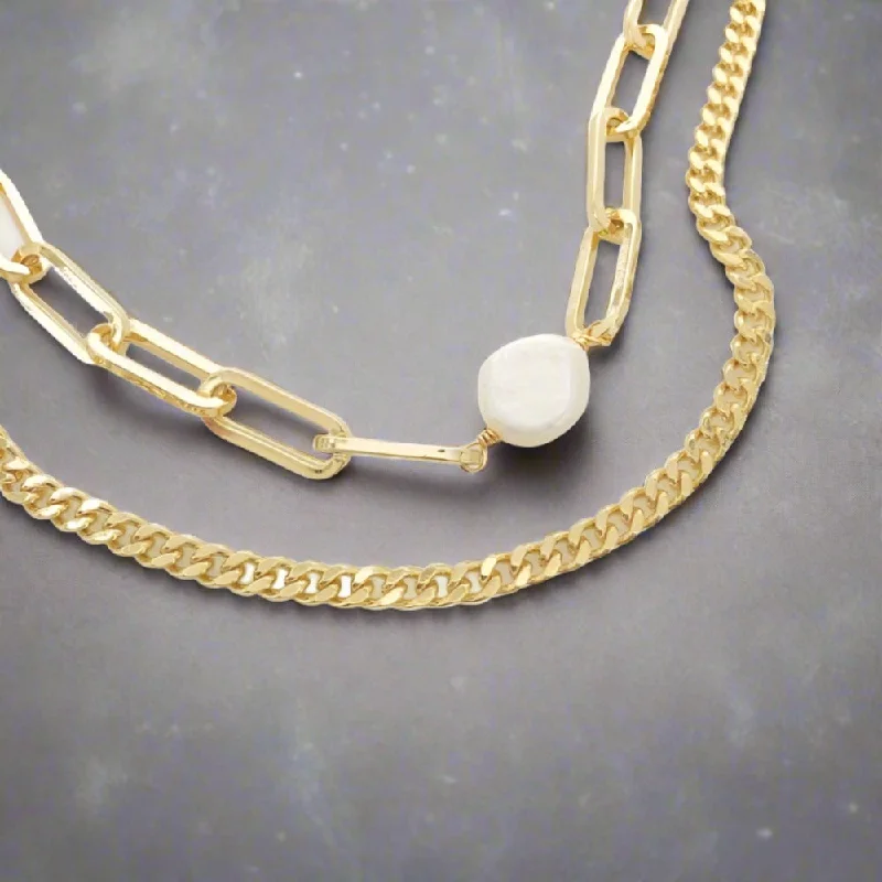 Gatsby style necklaces-Brass YGP Baroque Pearl With Paperclip, Half Curb Chain Necklace