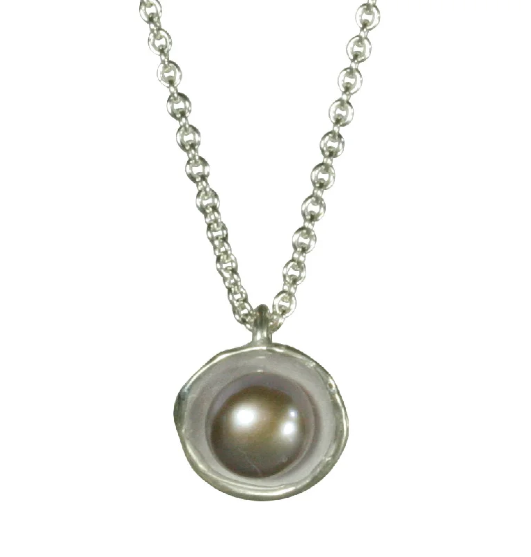 Shining crystal necklaces-Small Dishy Pendant with Pearl