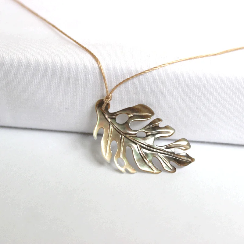 Cultured pearl necklaces-Carved Monstera Necklace