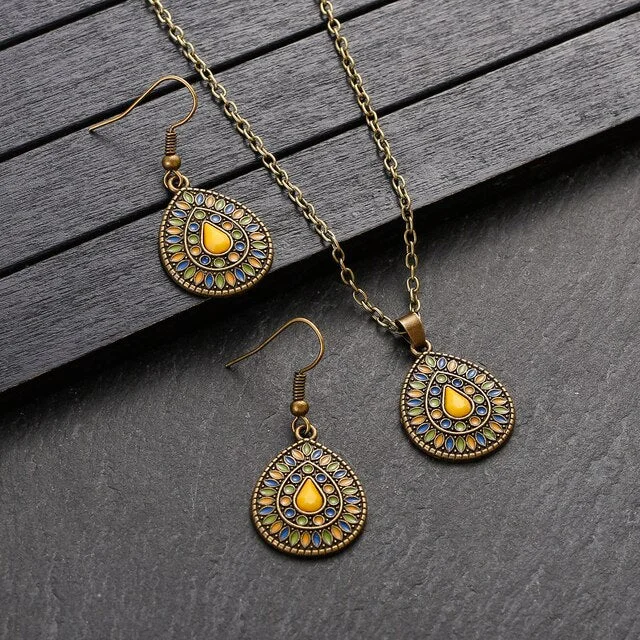 Full moon necklaces-Beautiful Yellow Rustic Tear Drop Earring and Necklace Set