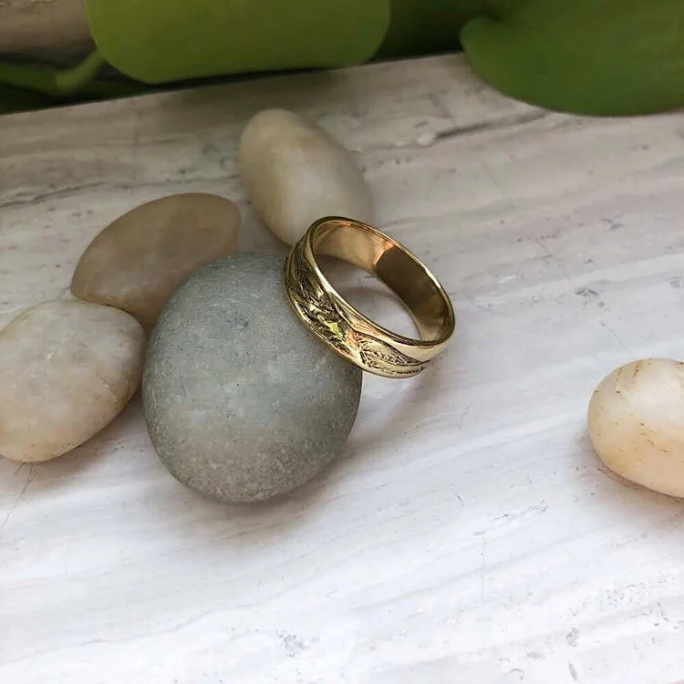 Detailed accent rings-Mountain Ring Small