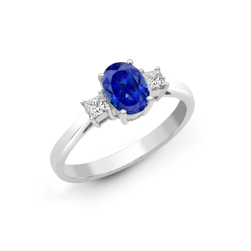 Vintage promise rings-18ct White Gold Diamond And Sapphire And 3 Stone Ring