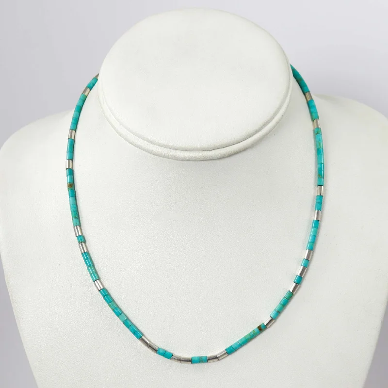 Soft shape necklaces-Turquoise and Silver Necklace