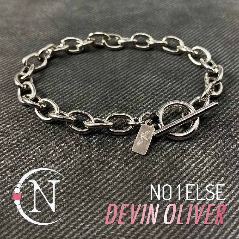 Leaf carved bracelets-No 1 Else NTIO Chain Bracelet by Devin Oliver