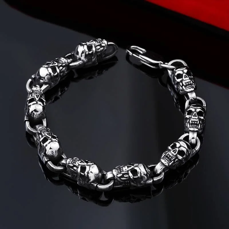 Woven bead bracelets-Vampire Skull Stainless Steel Bracelet